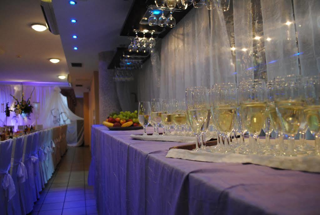 Hotel Nad Rzeczka Stary Toruń Esterno foto